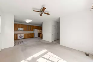 631 Dunhill Ln, Carol Stream, IL 60188 - Photo 12