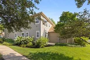 631 Dunhill Ln, Carol Stream, IL 60188 - Photo 28