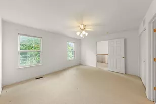 631 Dunhill Ln, Carol Stream, IL 60188 - Photo 16