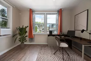 1730 W Foster Ave, Chicago, IL 60640 - Photo 10