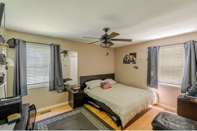 680 Indian Spring Lane, Buffalo Grove, IL 60089 - Photo 12