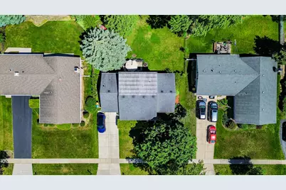 680 Indian Spring Lane, Buffalo Grove, IL 60089 - Photo 20