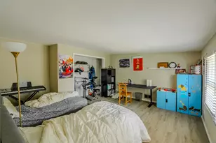 680 Indian Spring Ln, Buffalo Grove, IL 60089 - Photo 18
