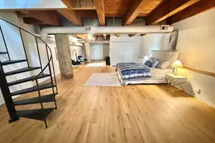 1122 W Newport Ave, Chicago, IL 60657 - Photo 16