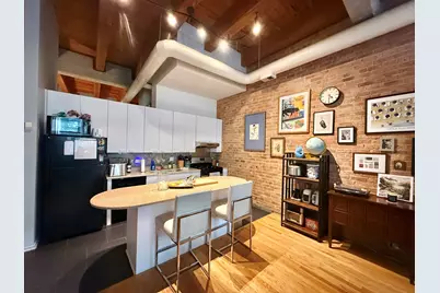 1122 W Newport Avenue #1A, Chicago, IL 60657 - Photo 6