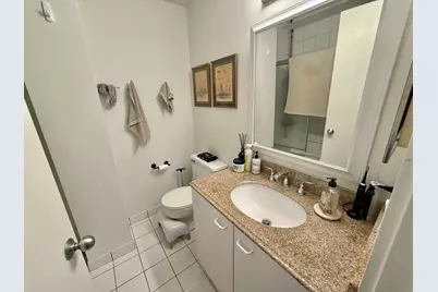 1122 W Newport Avenue #1A, Chicago, IL 60657 - Photo 10