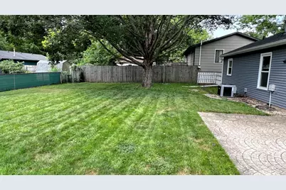 2603 Trafalgar Square, Champaign, IL 61821 - Photo 12