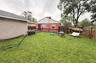 14436 S Eggleston Ave, Riverdale, IL 60827 - Photo 22