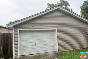 14436 S Eggleston Ave, Riverdale, IL 60827 - Photo 24