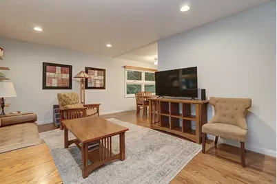 520 S Beverly Street, Wheaton, IL 60187 - Photo 2