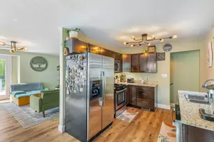 25996 W Indian Trl Rd, Barrington, IL 60010 - Photo 8