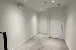 1451 N Ashland Ave, Chicago, IL 60622 - Photo 18