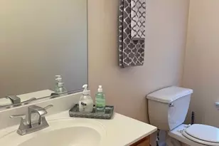 1670 Highmeadow Ln, Algonquin, IL 60102 - Photo 16