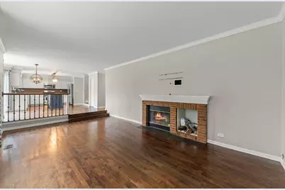 808 Livingston Court, Naperville, IL 60540 - Photo 18