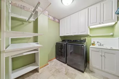 1815 Prairie Ridge Drive, Plainfield, IL 60586 - Photo 8