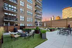 849 N Franklin St, Chicago, IL 60610 - Photo 34