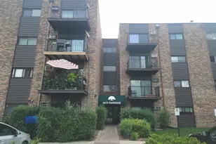 8970 N Parkside Ave, Des Plaines, IL 60016 - Photo 1