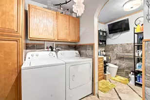 9425 S Throop St, Chicago, IL 60620 - Photo 16