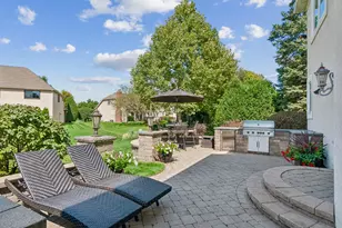 2267 Glouceston Ln, Naperville, IL 60564 - Photo 10