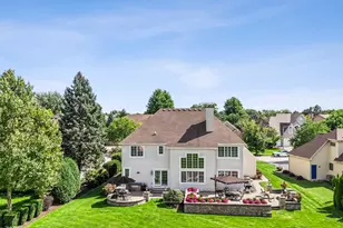 2267 Glouceston Ln, Naperville, IL 60564 - Photo 14