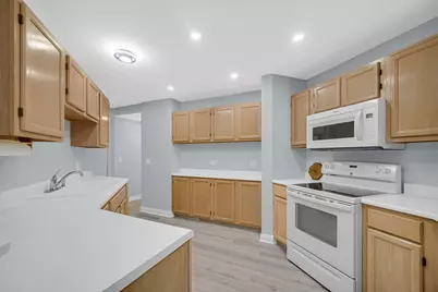 445 Cromwell Circle #1, Bartlett, IL 60103 - Photo 8