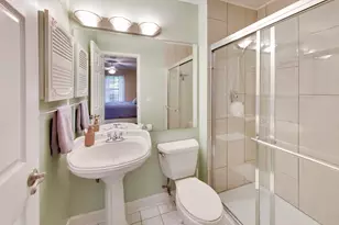 265 Wilmette Ct, Schaumburg, IL 60193 - Photo 16