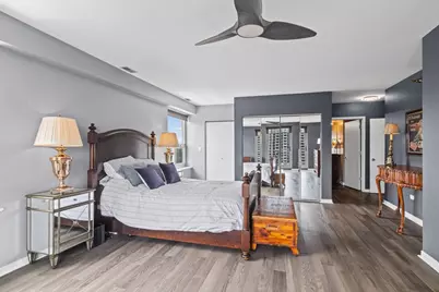 4350 N Broadway Street #1001, Chicago, IL 60613 - Photo 20