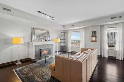 4350 N Broadway Street #1001, Chicago, IL 60613 - Photo 6