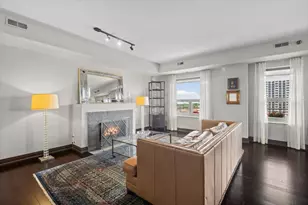 4350 N Broadway St, Chicago, IL 60613 - Photo 6