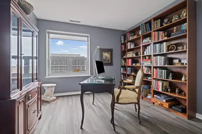 4350 N Broadway Street #1001, Chicago, IL 60613 - Photo 24