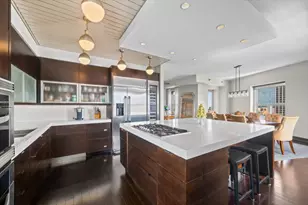 4350 N Broadway St, Chicago, IL 60613 - Photo 12