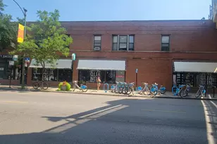 3420 N Paulina St, Chicago, IL 60657 - Photo 2