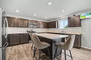 1329 Prairie Creek Trail, Joliet, IL 60431 - Photo 6