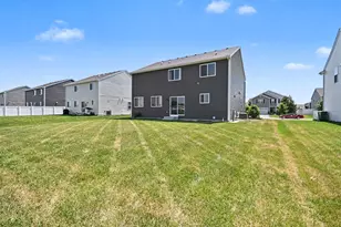 1329 Prairie Creek Trail, Joliet, IL 60431 - Photo 24