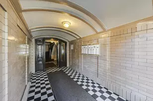1465 W Fargo Ave, Chicago, IL 60626 - Photo 2