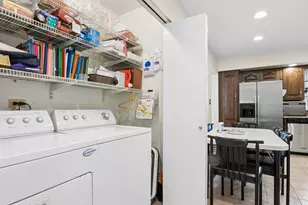 2417 Salceda Dr, Northbrook, IL 60062 - Photo 8