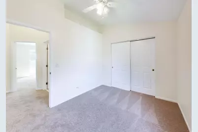 1227 Huntington Drive, Mundelein, IL 60060 - Photo 20