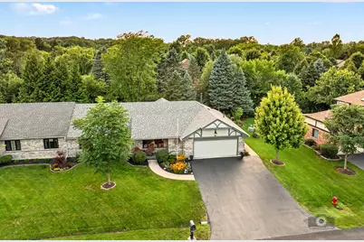 11524 S Old Prague Path, Palos Park, IL 60464 - Photo 2