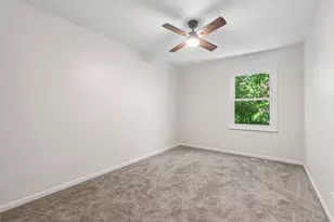 17618 Stonebridge Dr, Hazel Crest, IL 60429 - Photo 16