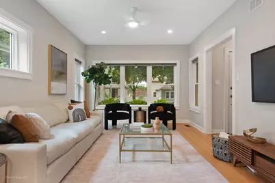 5257 N Laporte Avenue, Chicago, IL 60630 - Photo 6