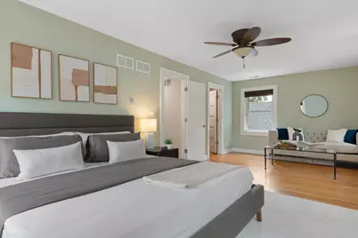 5257 N Laporte Avenue, Chicago, IL 60630 - Photo 8