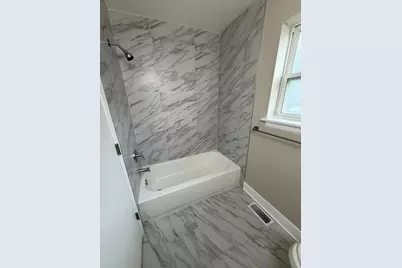 2706 W Jackson Boulevard, Chicago, IL 60612 - Photo 18