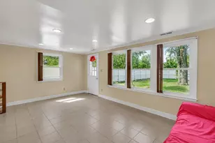 407 Hamilton St, Wilmington, IL 60481 - Photo 4