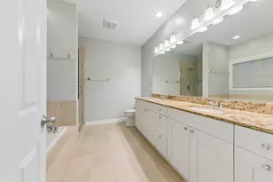953 W Montana St, Chicago, IL 60614 - Photo 8