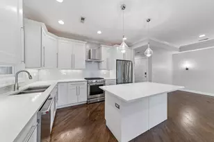 953 W Montana St, Chicago, IL 60614 - Photo 4