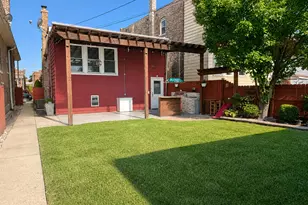 1835 S 55th Ct, Cicero, IL 60804 - Photo 16