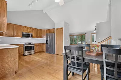 2730 Kingsway Avenue, New Lenox, IL 60451 - Photo 6