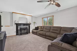2730 Kingsway Ave, New Lenox, IL 60451 - Photo 14