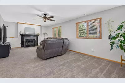 2730 Kingsway Avenue, New Lenox, IL 60451 - Photo 16