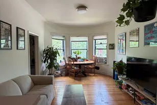 923 W Waveland Ave, Chicago, IL 60613 - Photo 4